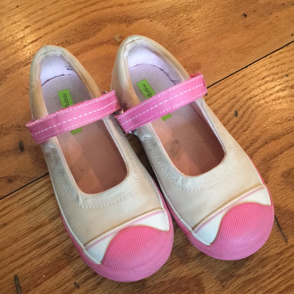 Morgan & Milo tennis shoes